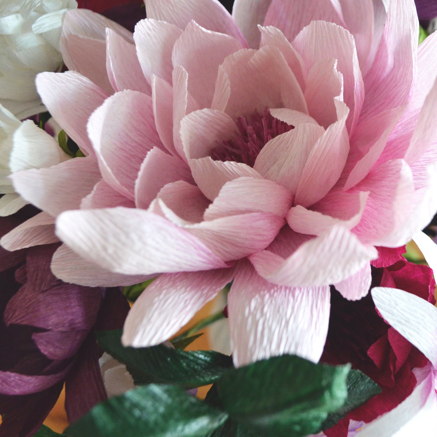 Paper flower tutorial | paper flower template | How to make paper flowers | Crepe paper flower tutorial | DIY paper peony | paper flowers | crepe paper flowers | free paper flower template | free paper peony tutorial | free paper peony template
